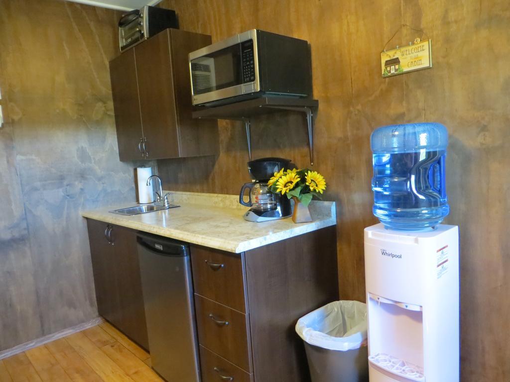 Orchard View Bed And Breakfast Moose Jaw Exterior foto